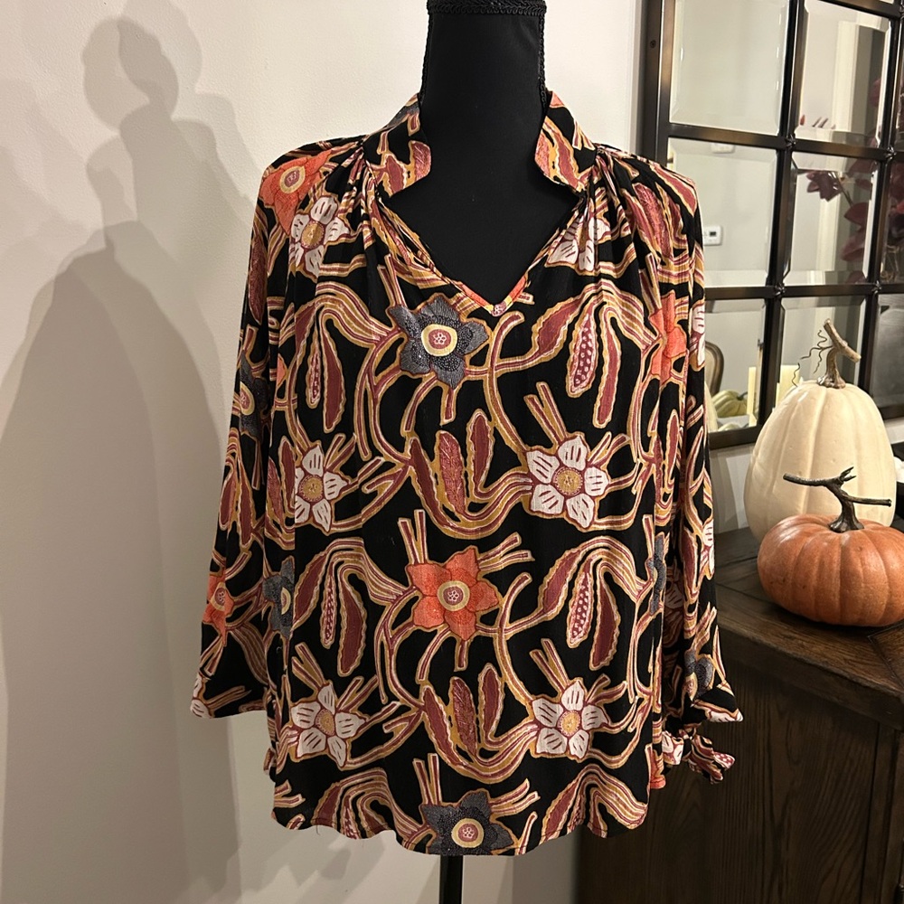 Christian Siriano floral top size small